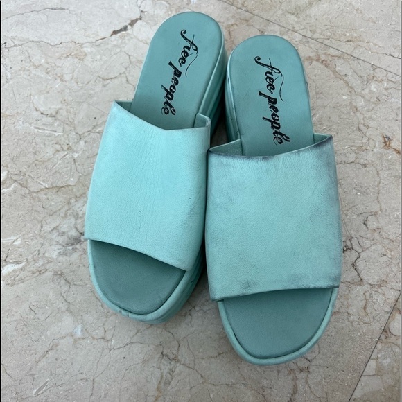 Free People Harbor Flat-form Sandals - Picture 2 of 12